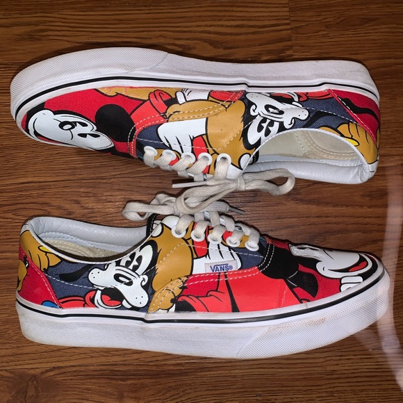 Mickey Mouse and Friends Vans - Picture 2 of 3